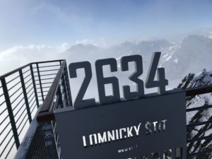 pimpi-bábo-cestovanie-lomnický štít-vysoké tatry